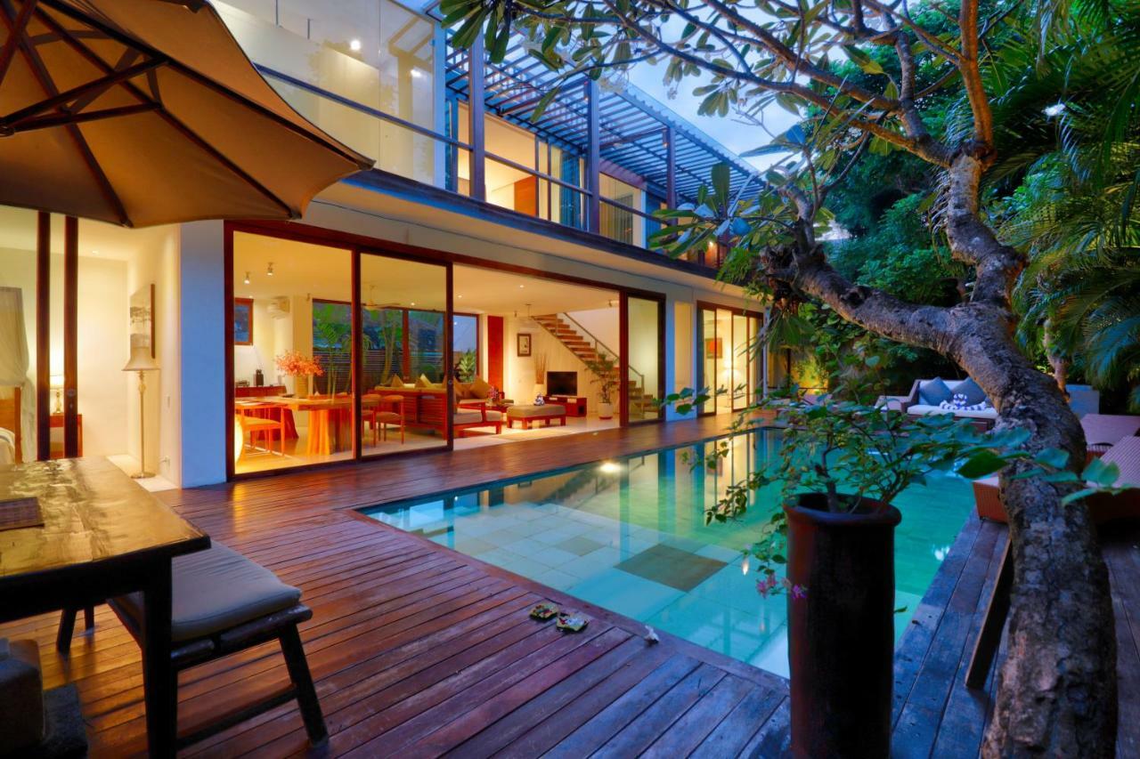 Axis Villa, *