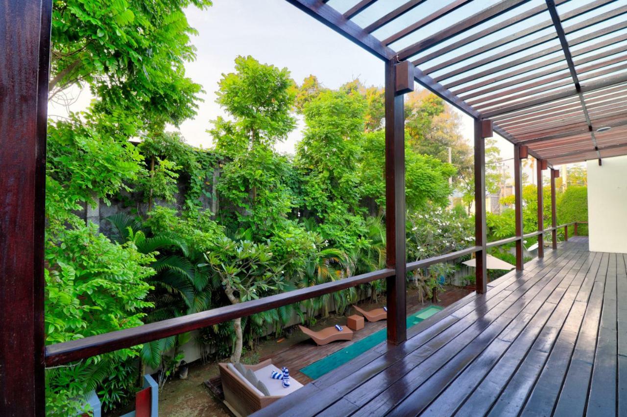 Axis Villa,